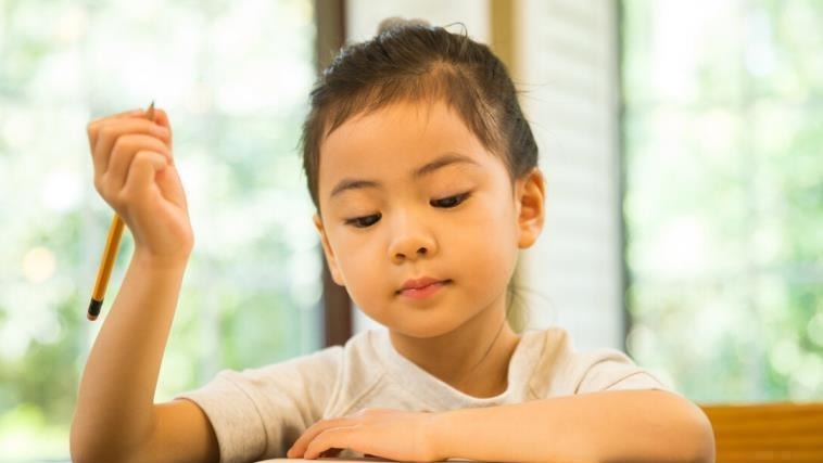 孩子|提醒各位家长:脾虚爱积食的孩子,往往喜欢这3种食物,要少吃