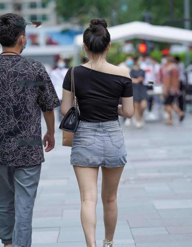 短裤|浓妆艳抹不是时尚，而是搭配最简单的短裤，同样的时髦也很漂亮