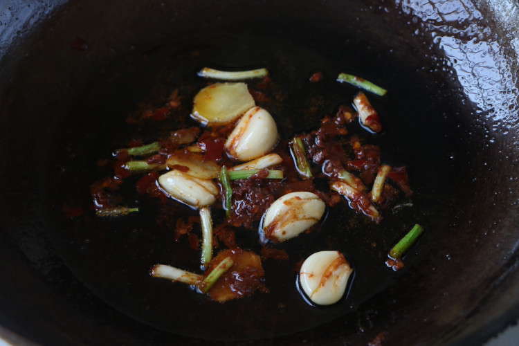 就馋这道菜,汤汁多好下饭,每次做都要连着吃3天,太过瘾了