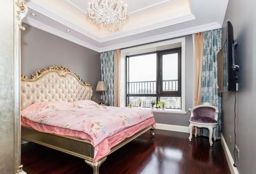 护腰线|180㎡大平层,看着简洁却很精致有质感,非常舒适,越住越温馨