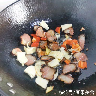 饭店的香蒜炒腊肉为什么那么好吃，主要是多了这一步