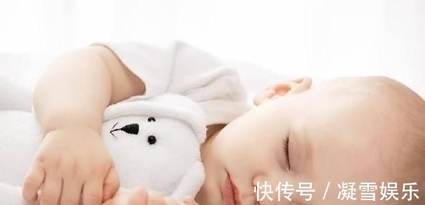 镜子|失眠,入睡困难?看看你卧室有没有这几样东西?八成都中招了!