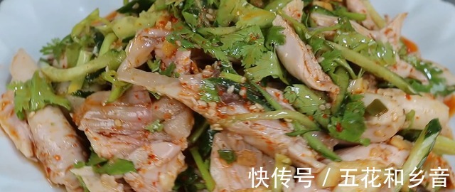 鸡腿自从学会这吃法，我家三天两头做，上锅蒸一蒸，就是一大硬菜！