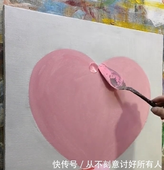 爱心#美术生画爱心,被吐槽太简单了,看到白色后:这大佬,惹不起