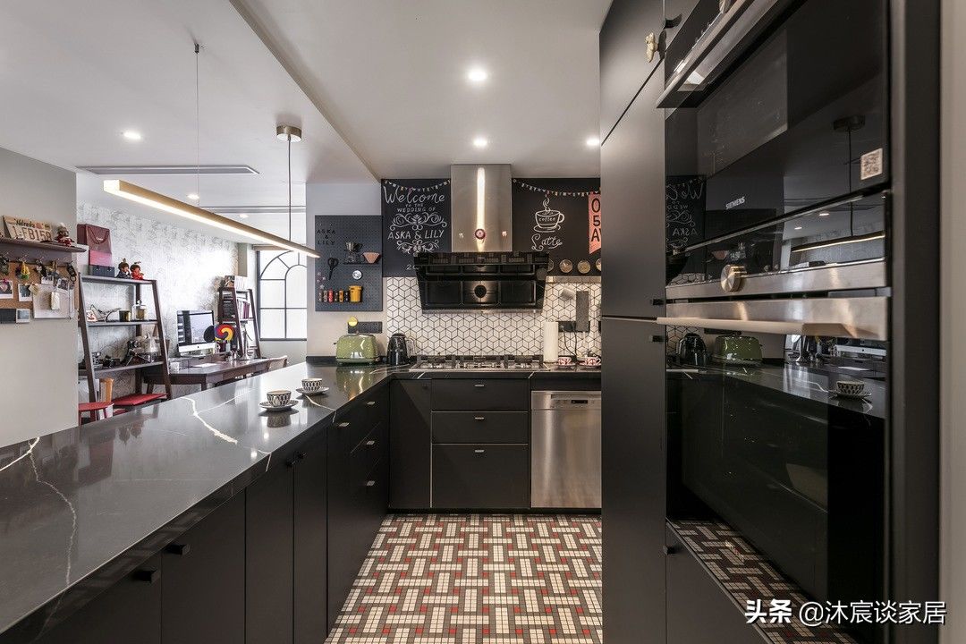 厨房|惊艳!上海夫妻101 m2混搭工业风,出乎意料的高级温柔,很有质感