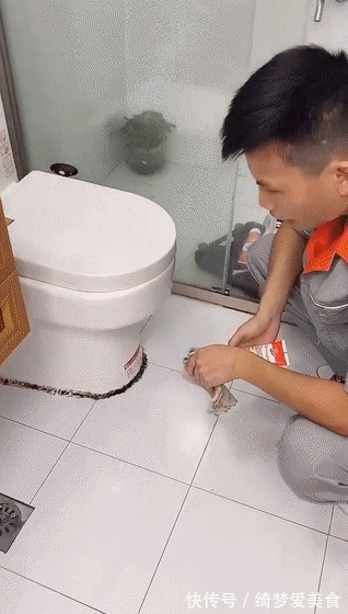 玻璃胶|房子住久了,发现这些家居设计真的很失败,不仅不实用还很难打理