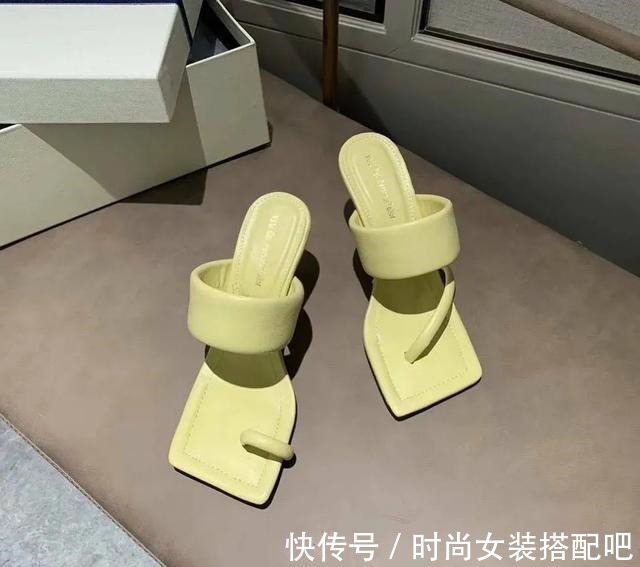 方头 今年夏天,好看的凉鞋长这样!今年夏天,好看的凉鞋长这样!