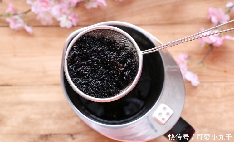 吃得起|入秋后,把2种食材一起煮,钙是牛奶的6倍,人人吃得起