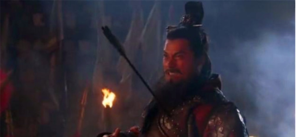 花荣|除了史文恭和花荣,谁才是“夜打曾头市”射杀晁盖的第一嫌疑犯?