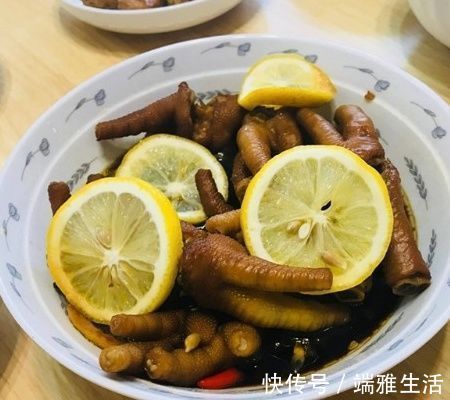 婚后爸妈来看我,我下厨做了一桌菜招待,吃完饭后婆婆板起了脸