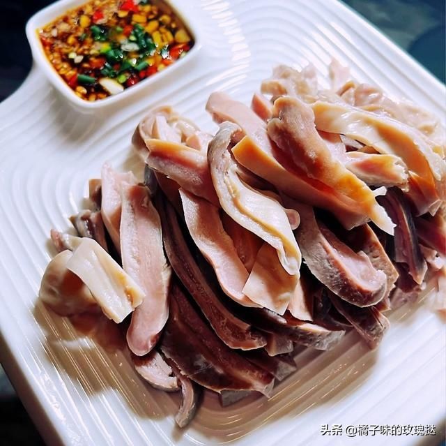 营养均衡|美食家常菜推荐：白切猪肚，白切鸡，盐水鸭，原汁原味，鲜香味美