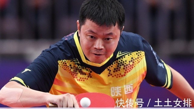 河北队|3-0横扫梁靖崑!41岁老将2天6场比赛,在球迷心里他就是冠军