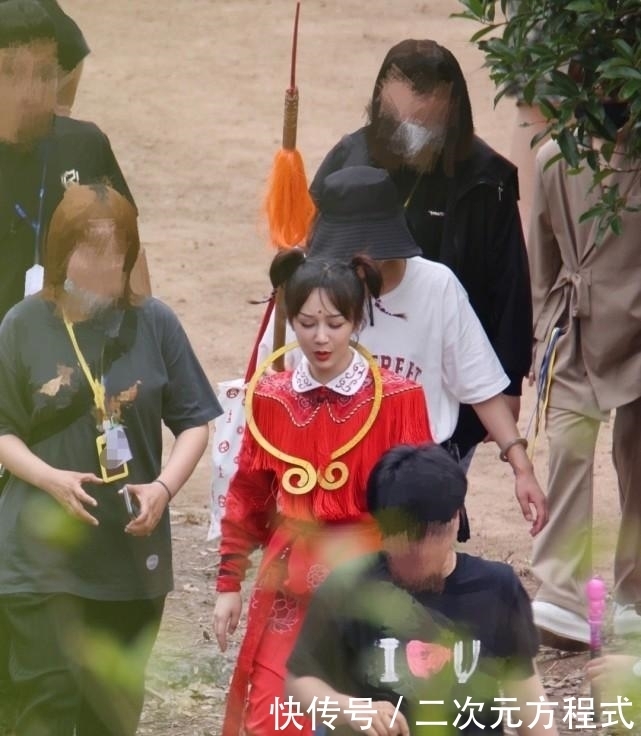 黄子韬 杨紫cos红孩儿,造型好雷好可爱,高颜值90花有点任性