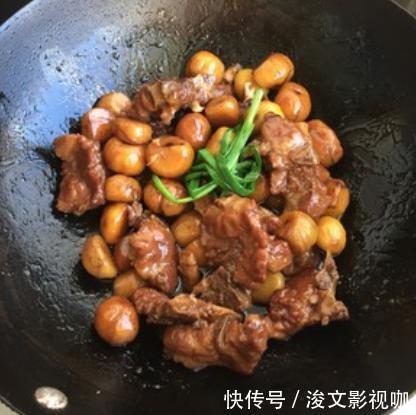 方法|生板栗去壳我有方法,不伤指甲轻松搞定,剥出来的板栗干净又完整