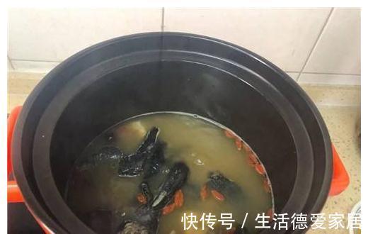 枸杞|秋天少吃菜，也要多喝汤，暖胃补身子，滋补养颜，女性可常喝