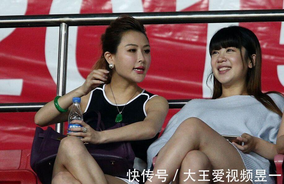 赵明剑|盘点五大国脚娇妻,个个貌美如花身材爆棚,网友难怪球踢不好