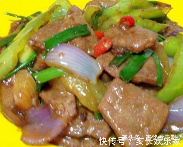 美食推荐东坡肉、家常炒鸡杂、干煸菜花、洋葱炒猪肝的做法