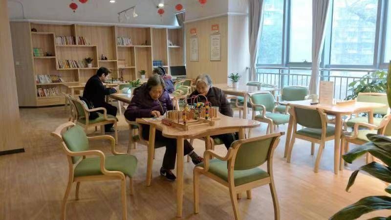 颐居通|多元整合社会资源 武侯区开启智慧健康养老新模式