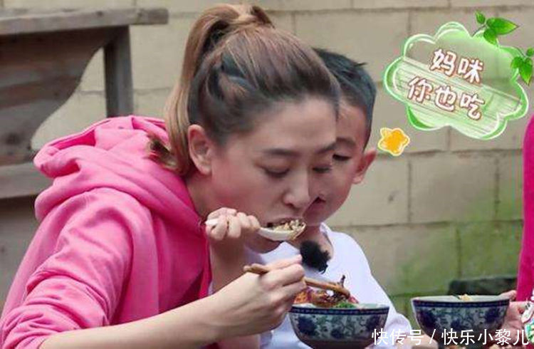  餐桌|应采儿因“餐桌礼仪”回怼朱丹，饭桌上的小细节，暴露孩子的教养