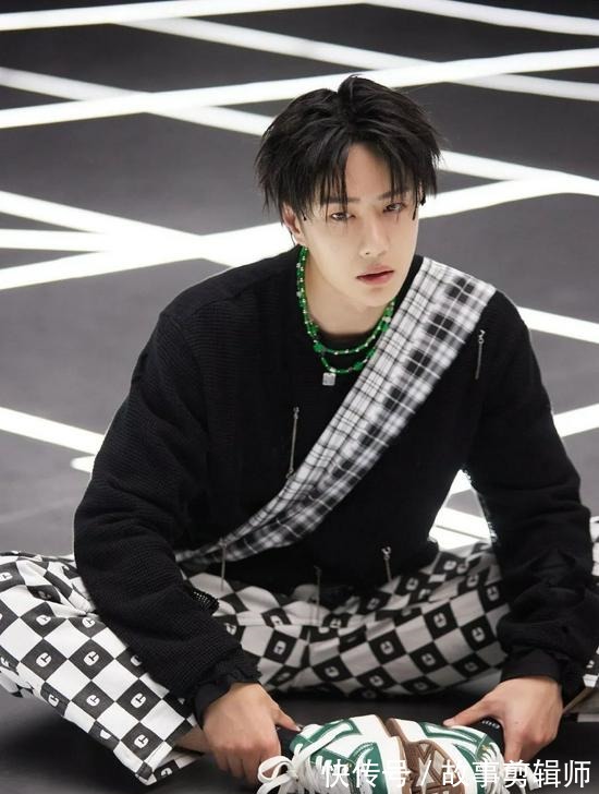 王一博把《这就是街舞》中的穿搭搬进了你的日常生活,可行吗!