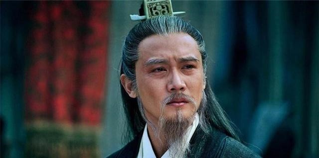 除掉|诸葛亮去世前,为何执意除掉魏延,反而放过黄皓