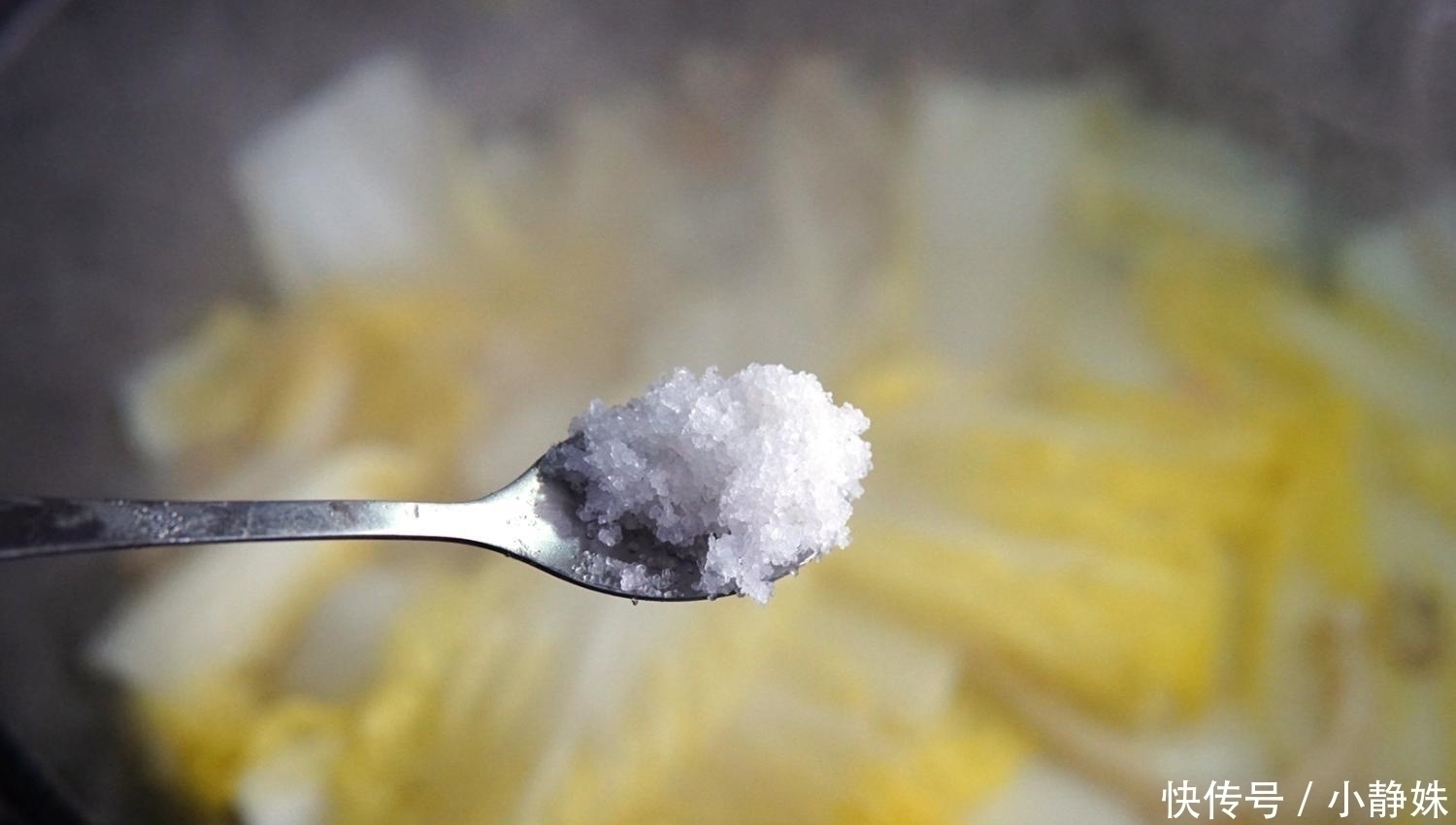 骨头汤靠边站，这菜高钙易吸收，孩子多吃长个子，春季可要多吃