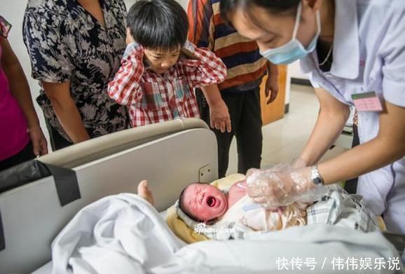 医生|孩子生病医院排队800多号,家长怒气投诉,医生:别人的娃不是命?