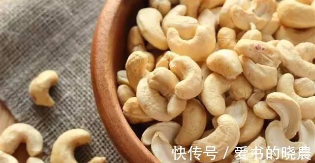 水淀粉|清爽美味的腰果炒芦笋,营养又健康!