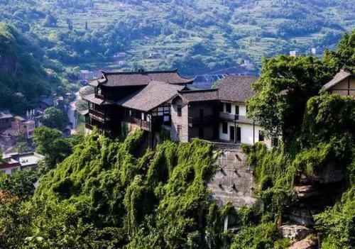 四川这个县,位置很特别,从地图上看,完全处于贵州内部