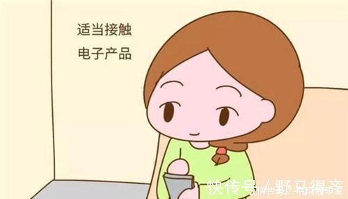 跷二郎腿|怀孕后孕妈别有四个动作,很伤胎儿,中了赶紧改