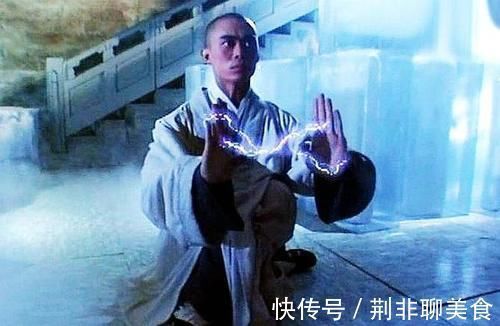 王重阳!虚竹死后留下八个字,书中暗示数百年无人领悟,最终被张无忌参透