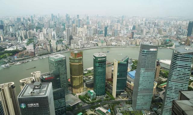 面包|手握1471的现金,还有25万亩的地皮,它才是中国隐形的地产之王