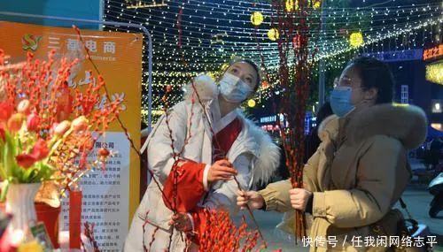 万州打造夜市新地标,备受关注!