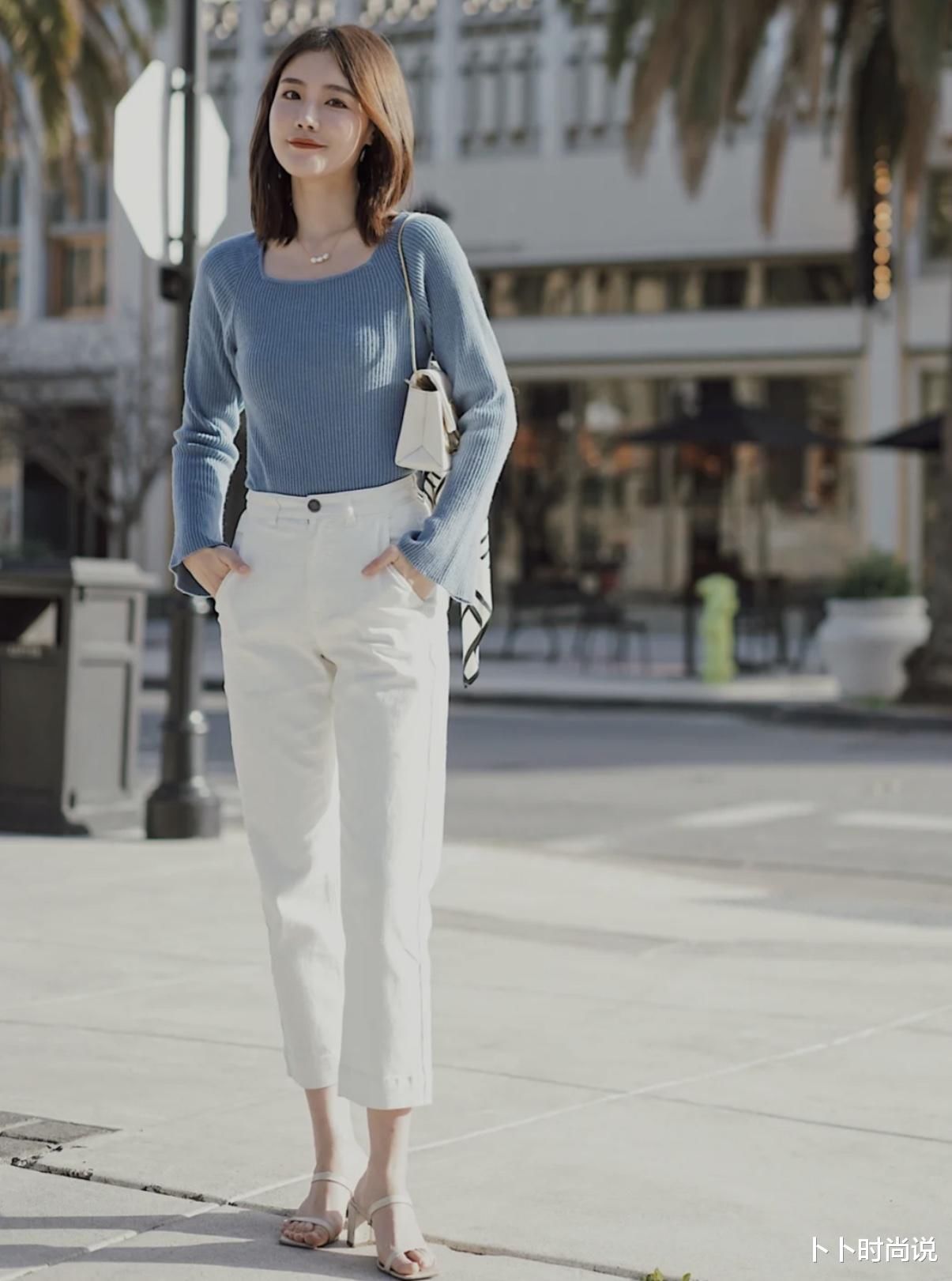 黑黄皮别穿得太暗沉，试试“这些颜色+暖白色”，温柔显白又减龄