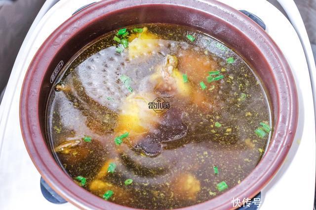 天冷多喝这碗汤,驱寒暖胃又滋补,比穿10条秋裤都实在!