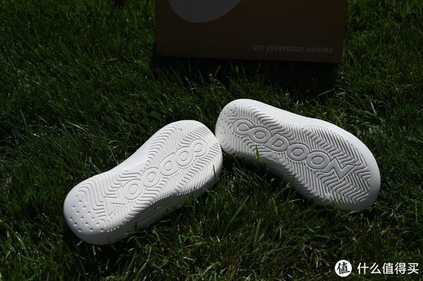 家居|生活家居 篇二十一：更具弹性的夏日拖鞋，更快恢复脚部活力，咕咚运动拖鞋体验