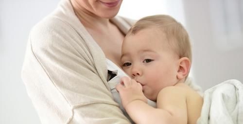 储存|母乳喝不完，如何保存、加热才不会影响质量？孕妈提前了解
