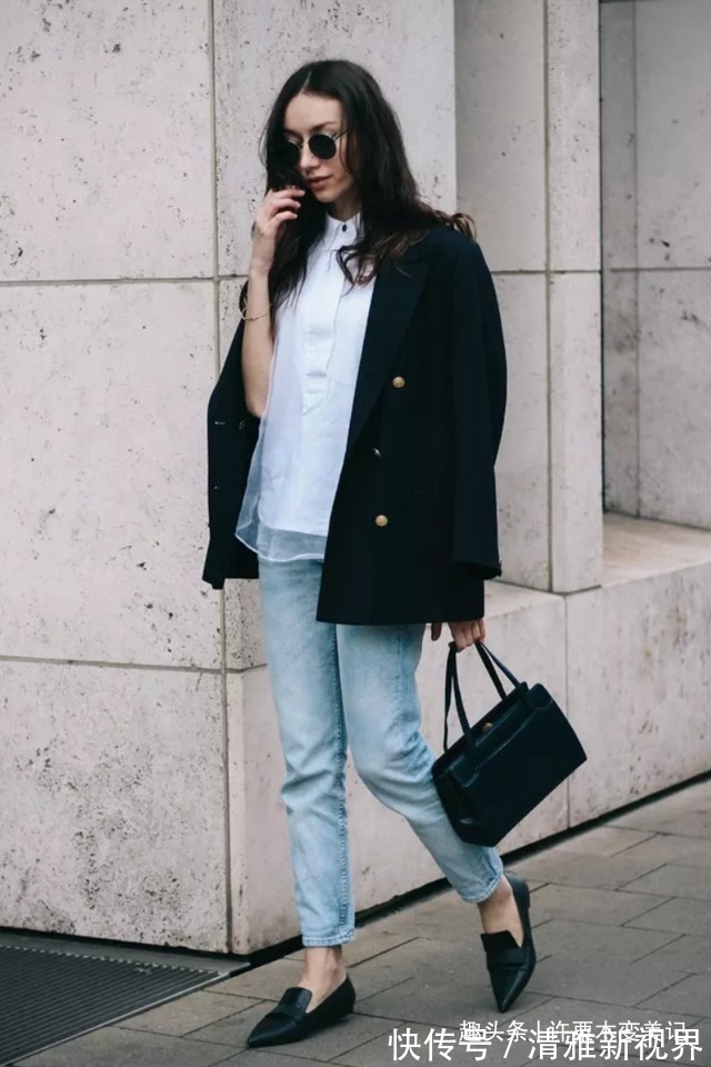 廉价 真正见过世面的女人,很少穿这3种“鞋子”,俗气显胖还廉价