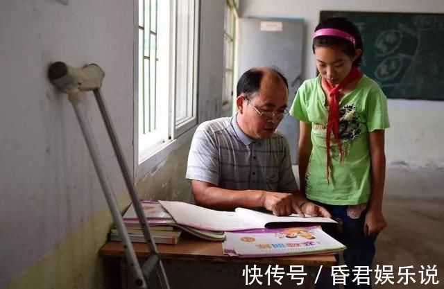 父母们|17万家长搜佛经，50万家长搜戒尺，这一届家长，辅导作业有点难