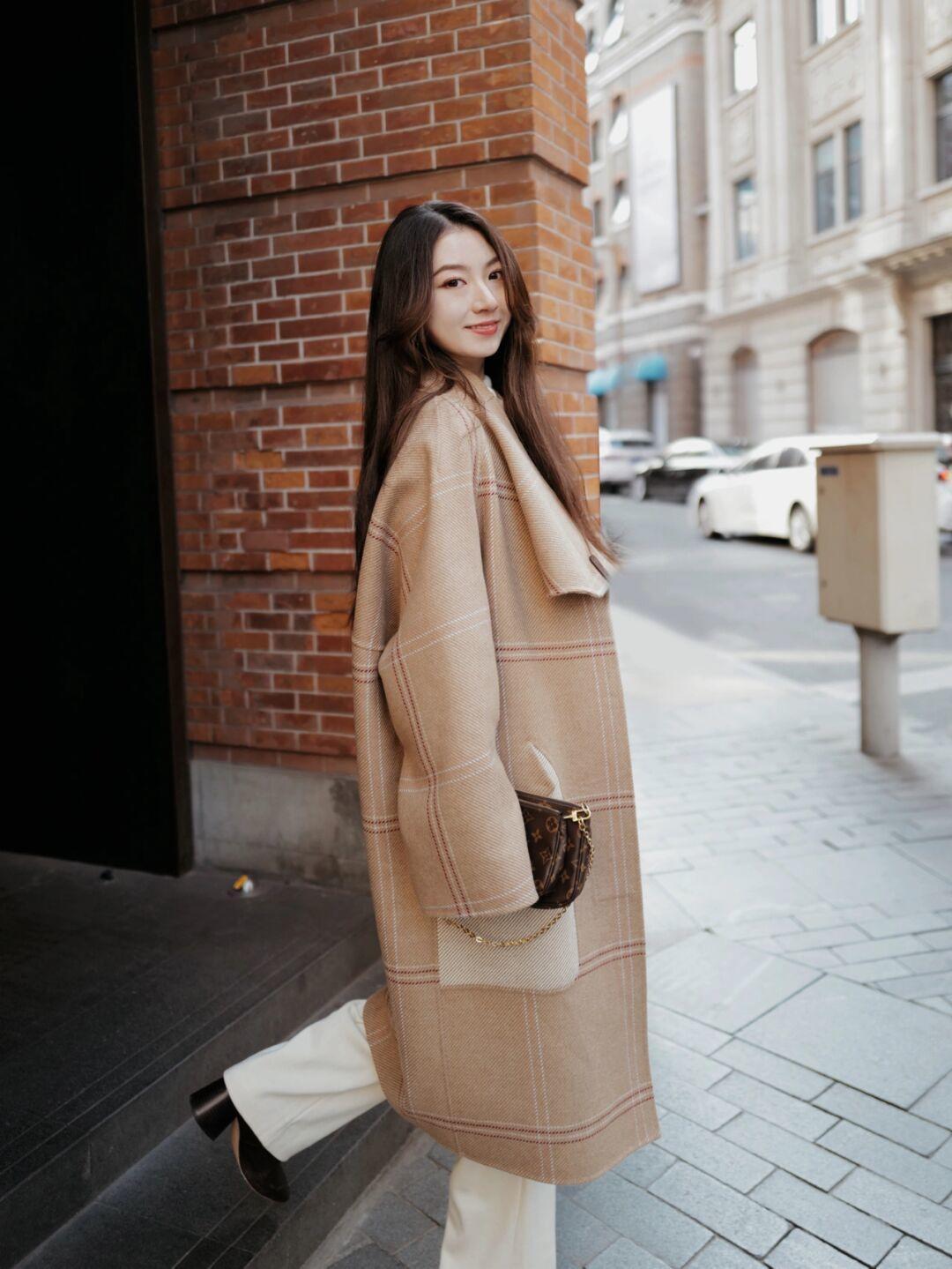 暖色调|冬季想保暖就试试“暖色调大衣”,体面而优雅,让你气质爆表