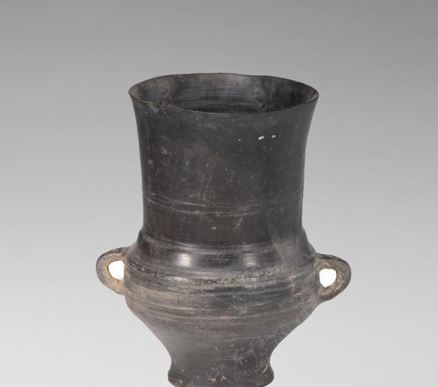 文物|文物志|“四千年前地球文明最精致之制作”——蛋壳黑陶杯