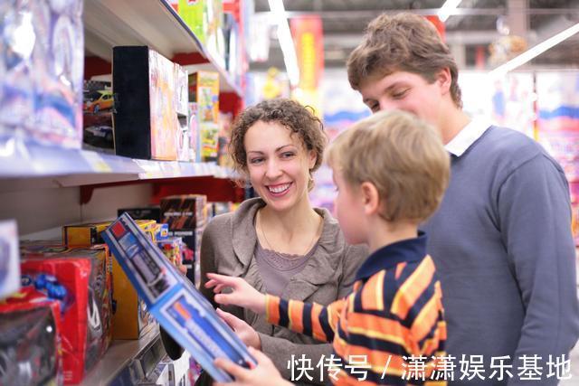 家长|“妈妈,玩具娃娃会眨眼”,家长以为孩子开玩笑,后来才发现不对