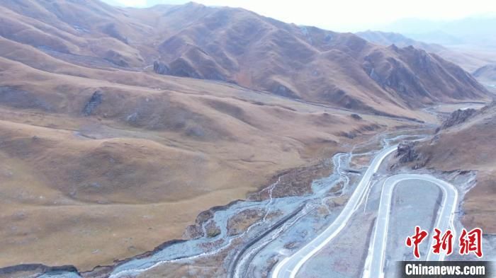 自驾|新晋自驾“打卡”公路，沿途森林雪山草地，趁着国庆假期安排~