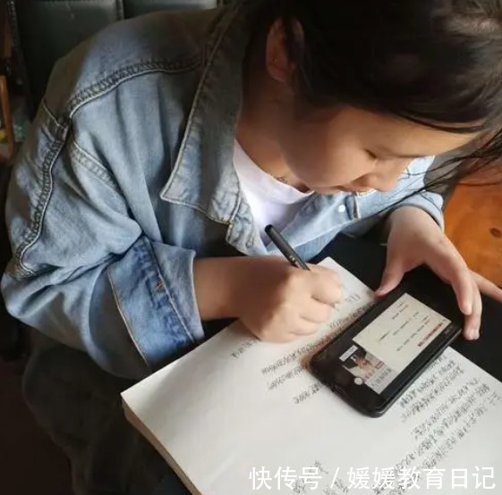 奖励|期末考得好,学生得到超市肆意买1分钟的奖励,最后爸爸傻眼了