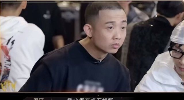 林晓峰不认识布瑞吉就有错GAI找陈小春告状,遭小春哥霸气回怼