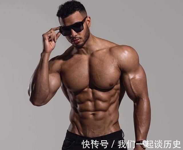 肌肉|胸肌为什么练不大或许你离大胸肌就差一个科学的训练方法