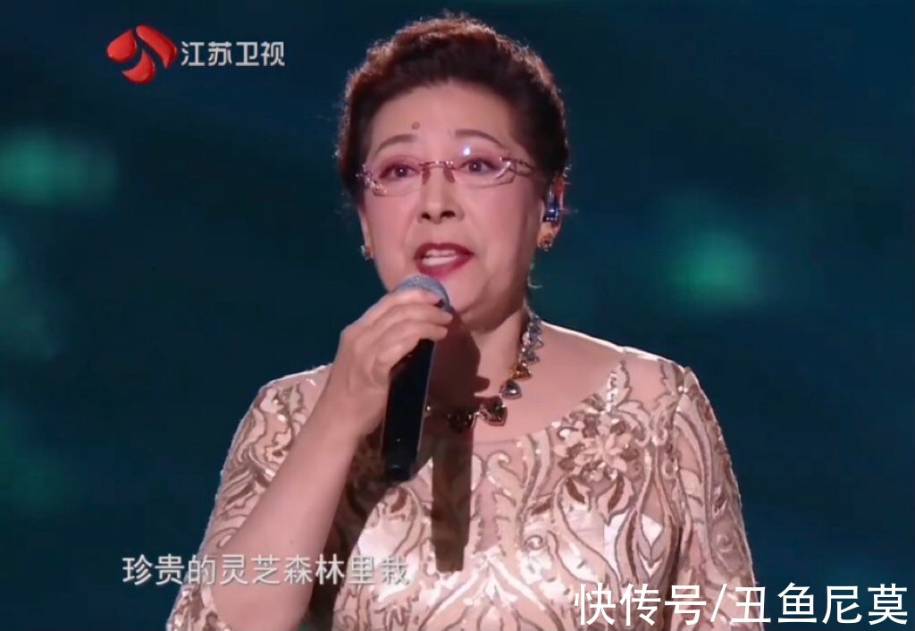金曲听不够，故事不够听，江苏卫视跨年晚会致敬新时代唱响新生活