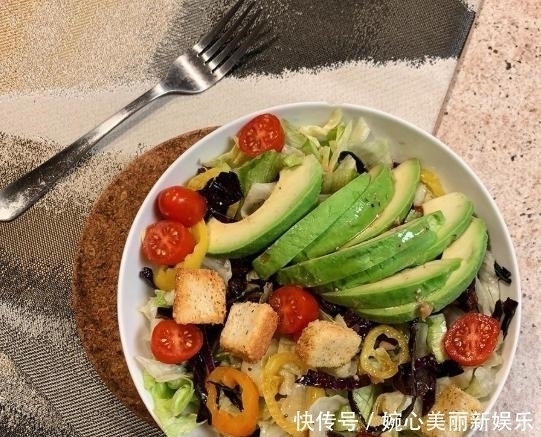 真美|176cm健身美女,坚持跑步4年,打造黄金比例,自律的女孩真美