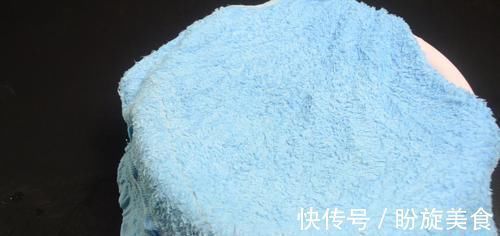 盆子|毛巾3天不洗就又脏又臭?学会这诀窍,洗完柔软又干净,太实用了