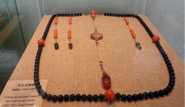 朝珠|清代官员脖子上挂的“朝珠”,并不是为了好看,而是身份的象征